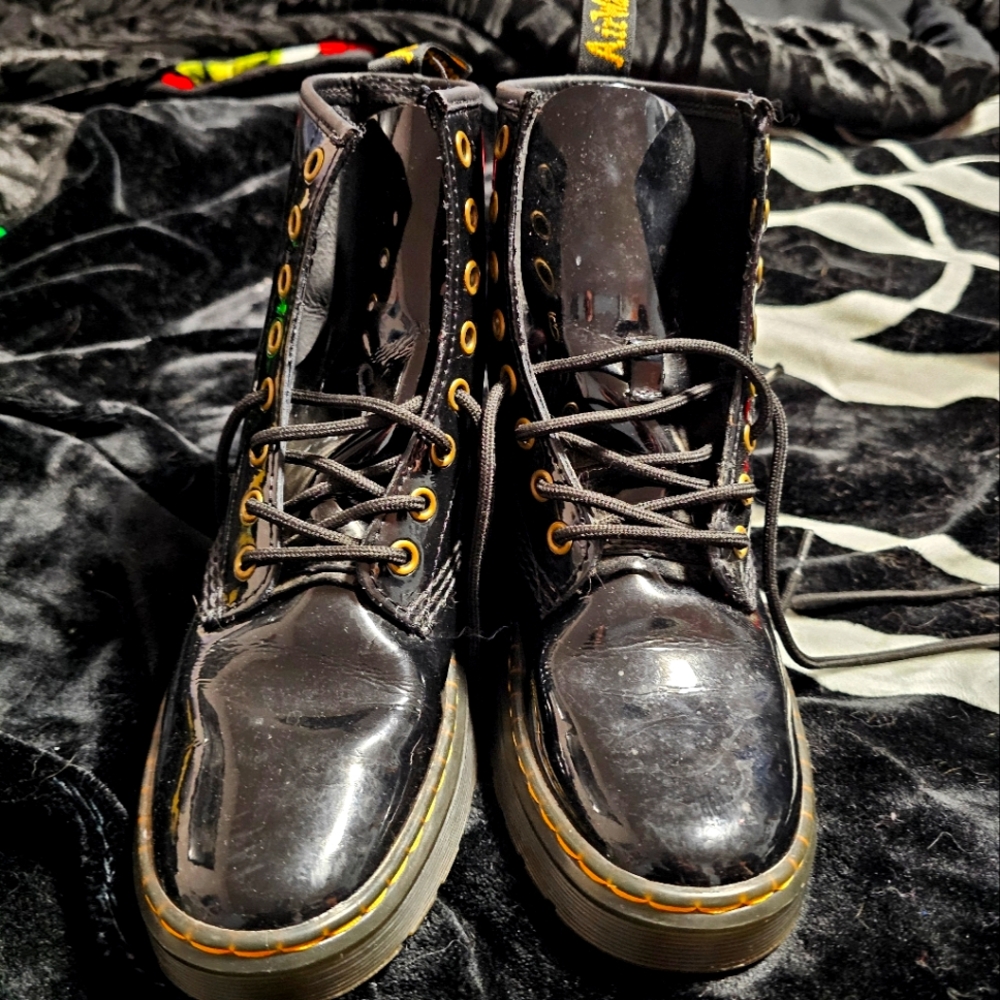 Dr martens patent leather 8 eye boots. Size 5